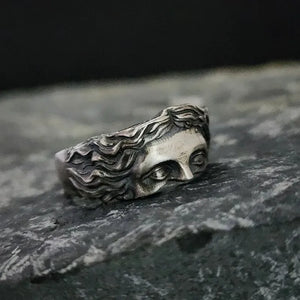 Venus Ring