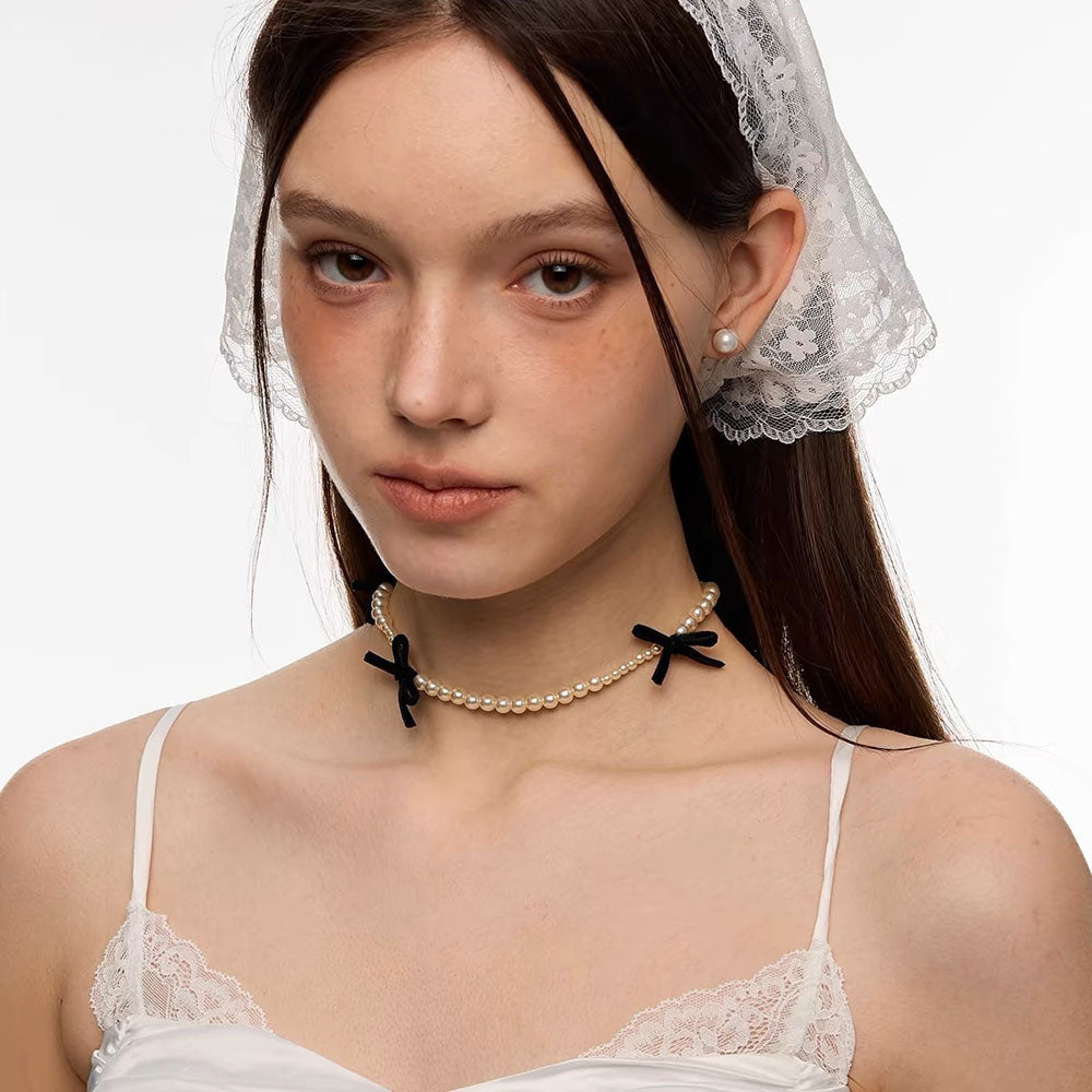 Coquette Aeshetic Pearl Bow Choker